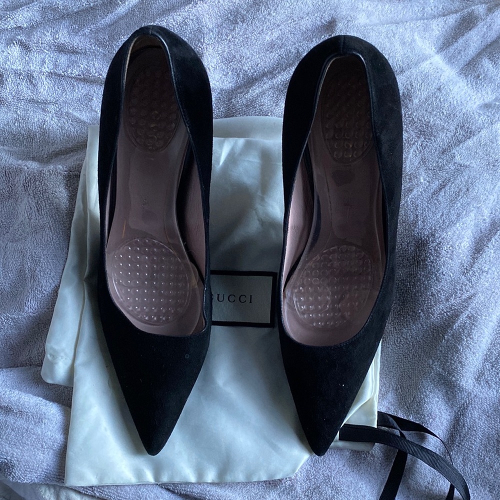 Gucci black suede heels
